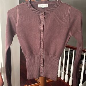 Venderbys brown button down cardigan